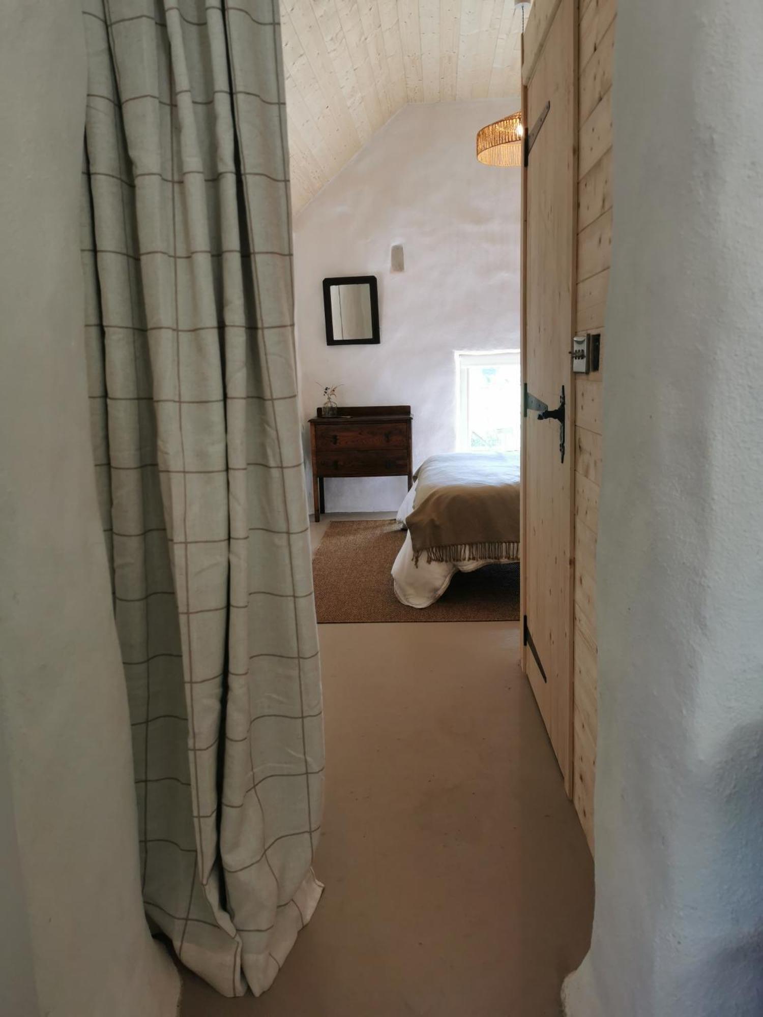 Cosy Couples Retreat At The Coop With Hot Tub Villa Kilkeel Exterior photo