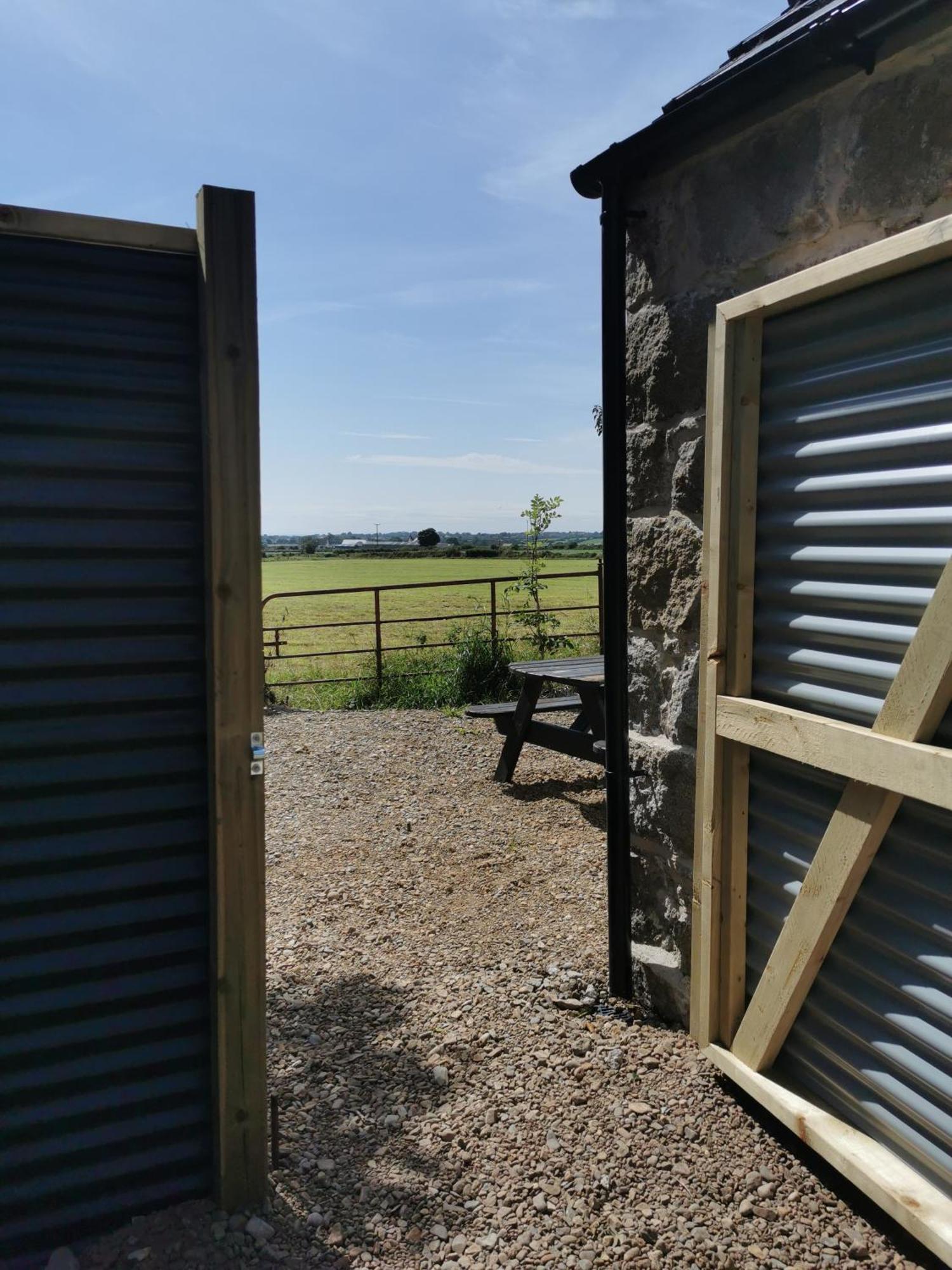Cosy Couples Retreat At The Coop With Hot Tub Villa Kilkeel Exterior photo
